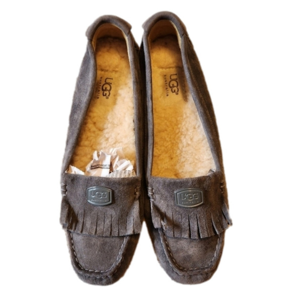 UGG Suede Loafer/Moccasin 1949 Size US 7 - Picture 1 of 8